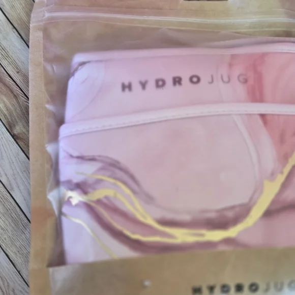 HydroJug Pink Sleeve 32oz - Picture 2 of 3